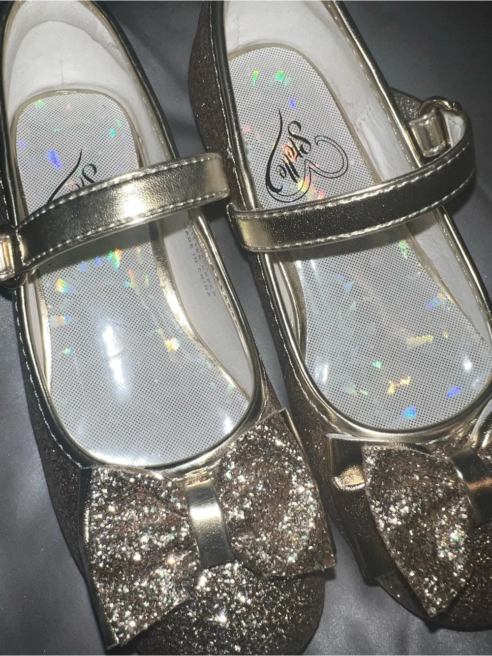 Girls Metallic Gold Glitter Mary Jane Shoes